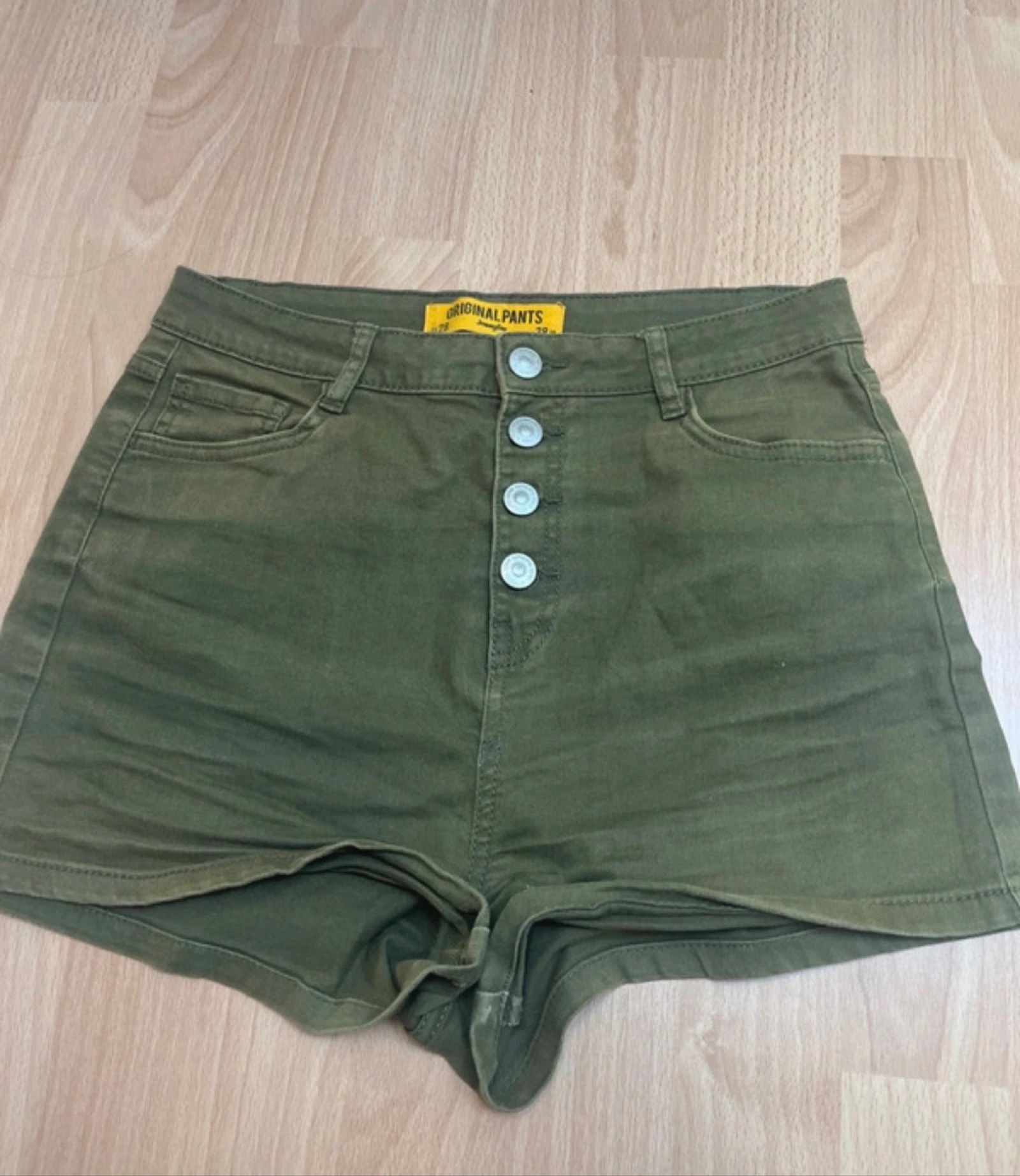 Lote de 2 shorts tamanho M feminino – photo 2